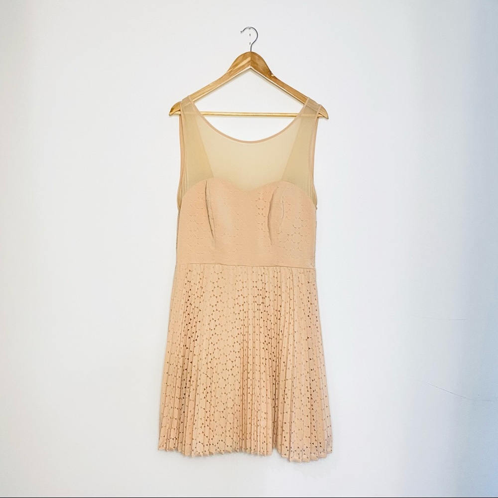 ECI NEW YORK | NUDE FIT & FLARE DRESS